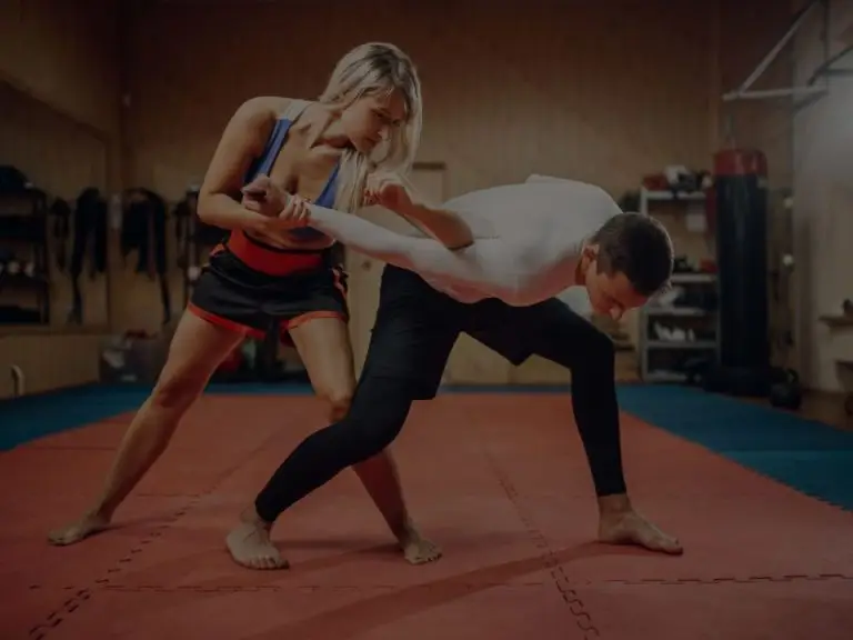 Krav Maga - Selbstverteidigung - FMA Kampfsportschule München - Survival System
